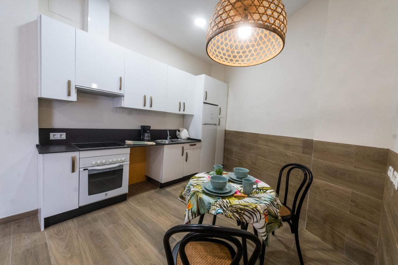 Suites La Merced Малага Экстерьер фото