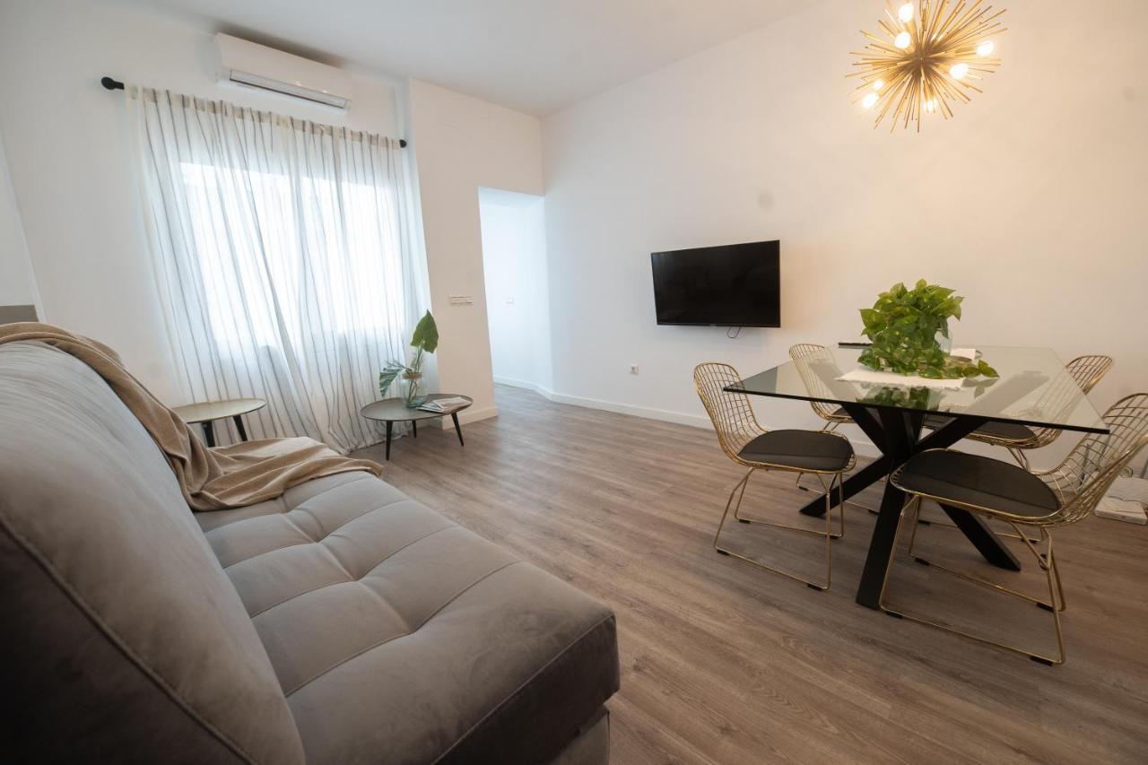 Suites La Merced Малага Экстерьер фото