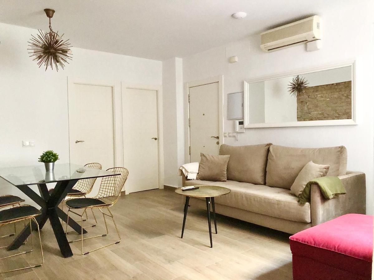 Suites La Merced Малага Экстерьер фото