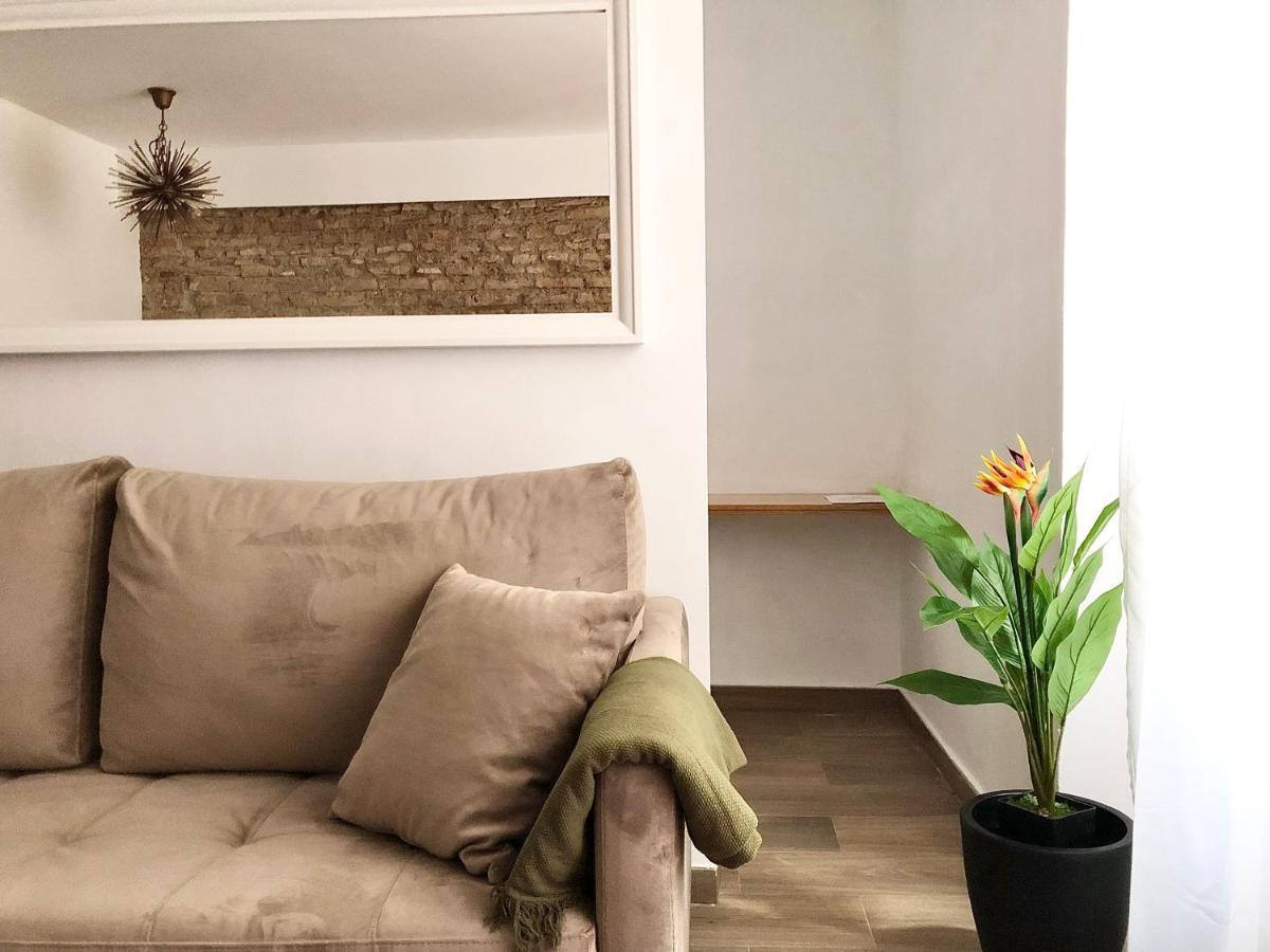 Suites La Merced Малага Экстерьер фото