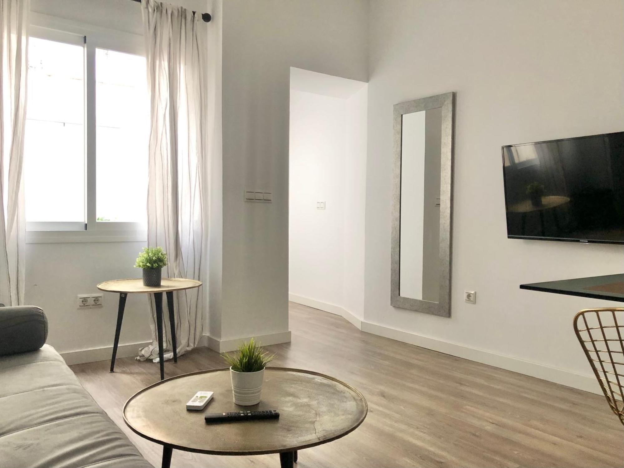 Suites La Merced Малага Номер фото