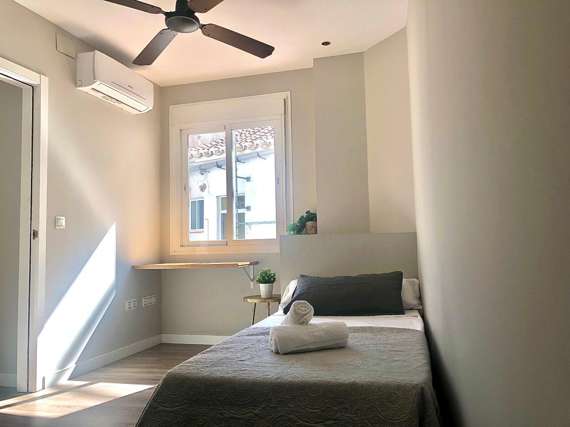 Suites La Merced Малага Номер фото